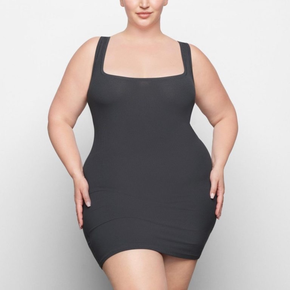 (AA4) SKIMS Women’s Soft Lounge‎ Ribbed Mini Dress in Graphite, Size Medium, NWT